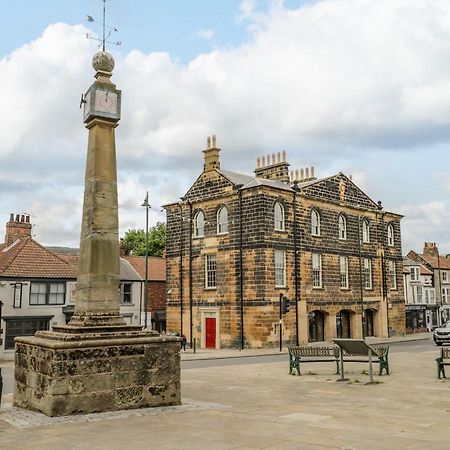 Guisborough Town Hall Экстерьер фото