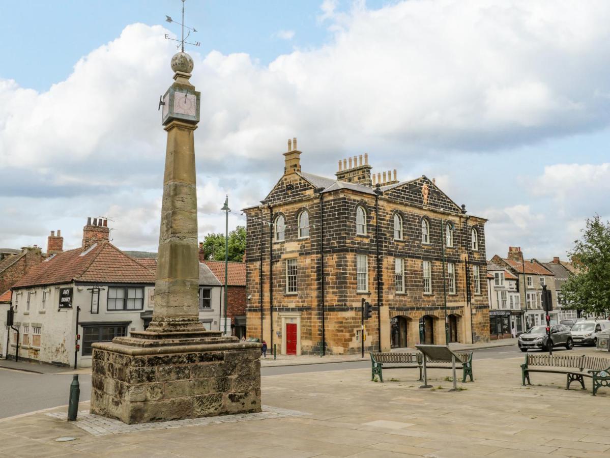 Guisborough Town Hall Экстерьер фото